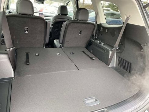 New 2025 Kia Telluride S image 4