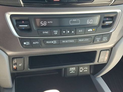 Used 2020 Honda Pilot EX-L image 17