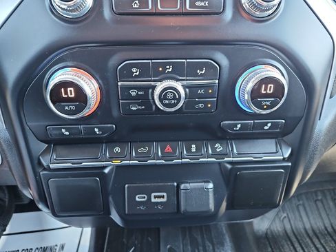 Used 2021 GMC Sierra 1500 Elevation w/ X31 Off-Road Package AWD/4WD image 25