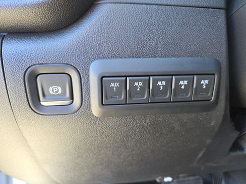 New 2026 GMC Sierra 3500 Pro w/ Convenience Package image 7