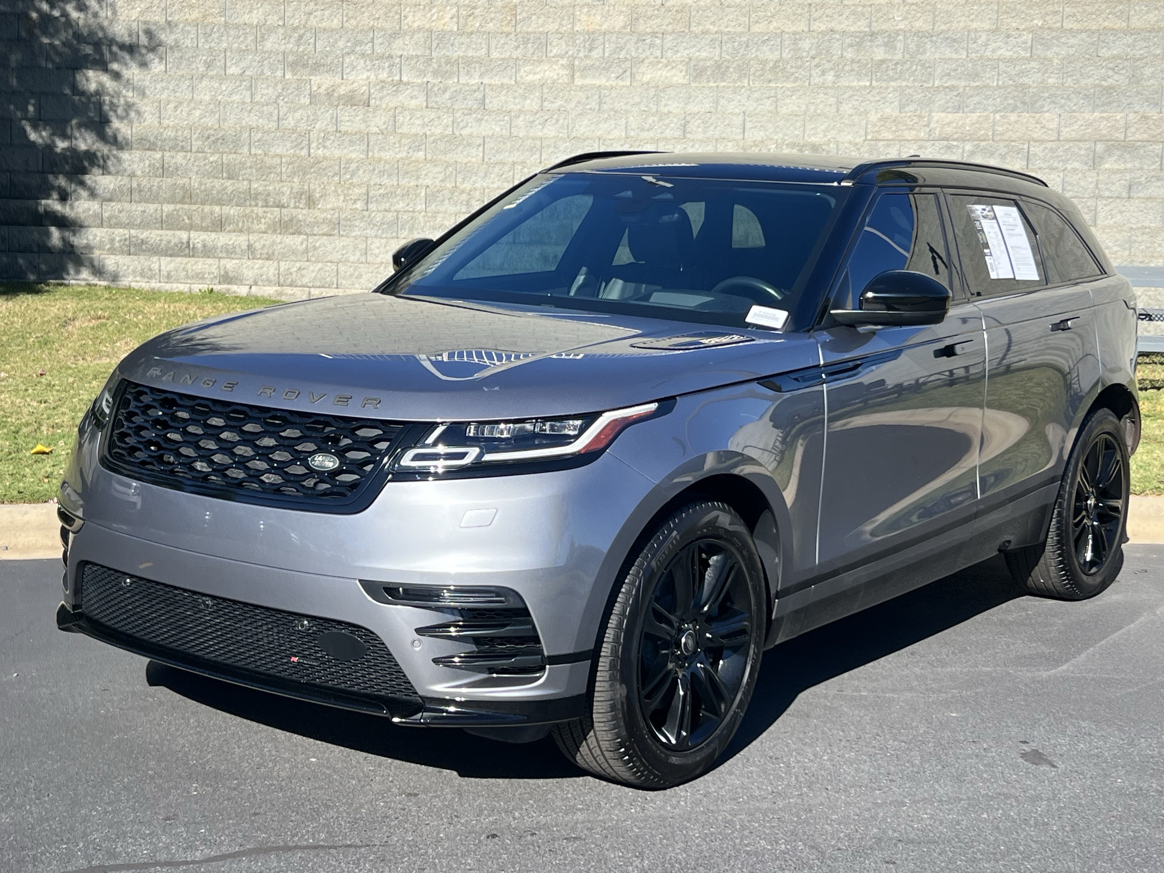 Certified 2023 Land Rover Range Rover Velar R-Dynamic S AWD/4WD image 1