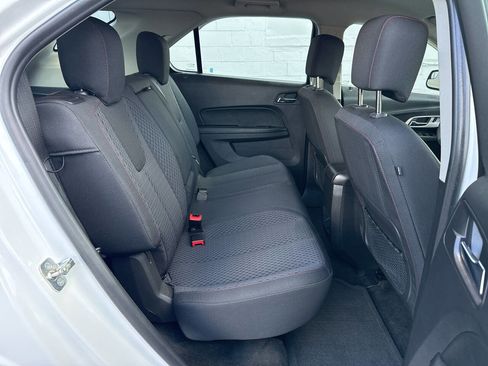 Used 2013 Chevrolet Equinox LS image 20