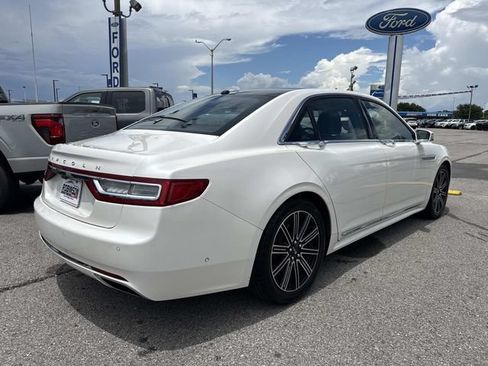 Used 2017 Lincoln Continental Reserve w/ Technology Package FWD image 5