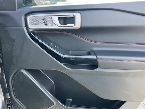 Used 2023 Ford Explorer ST-Line w/ Class IV Trailer Tow Package image 24