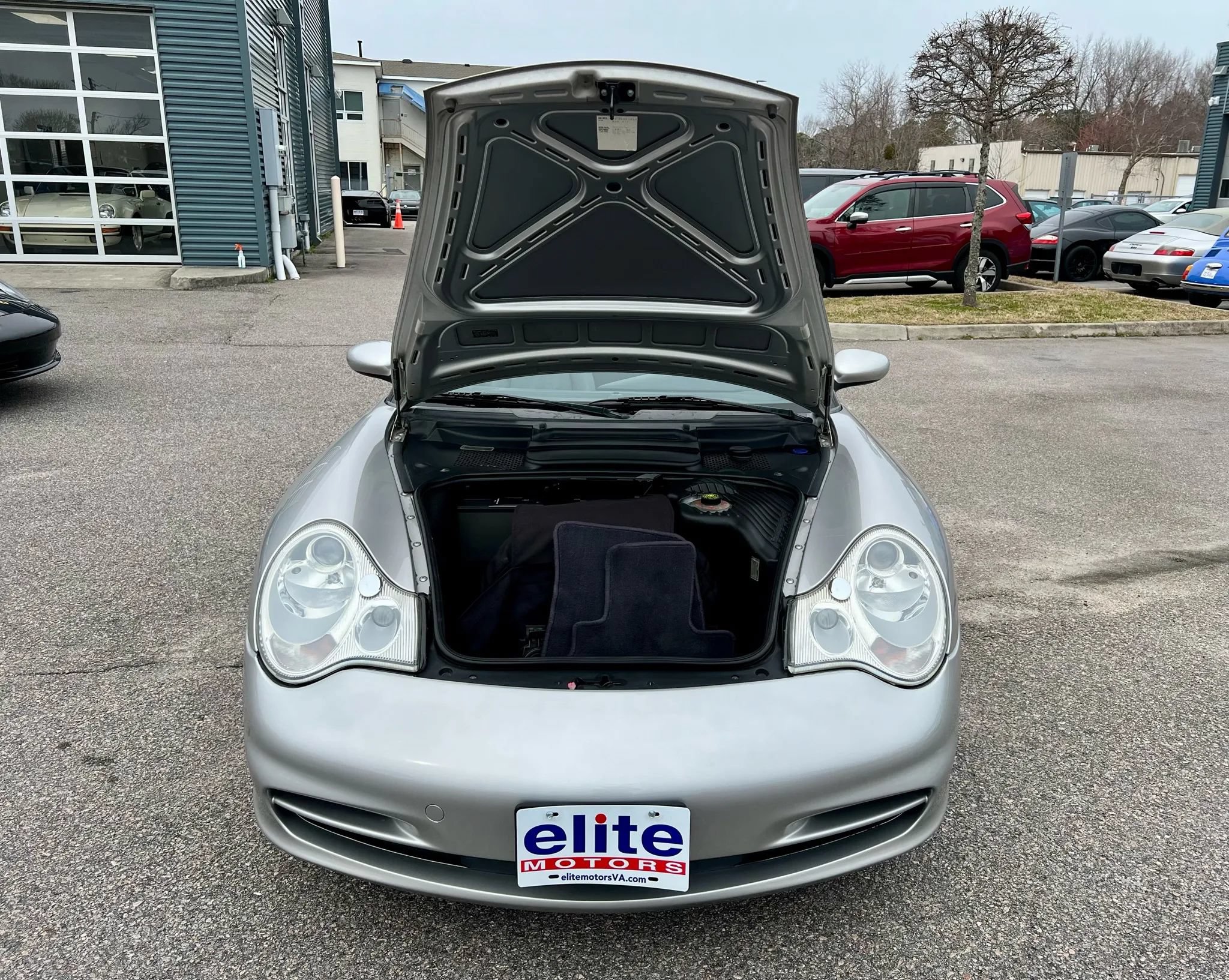 Used 2002 Porsche 911 Carrera RWD image 9