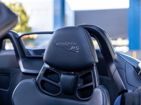 Certified 2025 Porsche 718 Boxster Spyder RS w/ Weissach Package RWD image 47