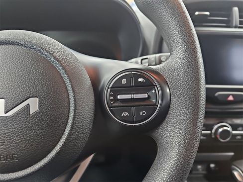 Used 2024 Kia Soul LX w/ Option Group 015 image 17