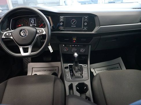 Used 2019 Volkswagen Jetta R-Line FWD image 36
