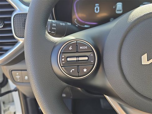 New 2025 Kia Soul LX image 29