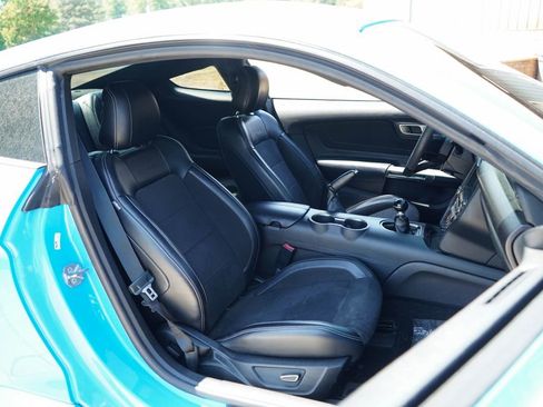 Used 2017 Ford Mustang Shelby GT350 RWD image 12