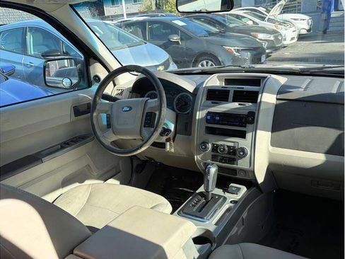 Used 2008 Ford Escape 2WD Hybrid image 5
