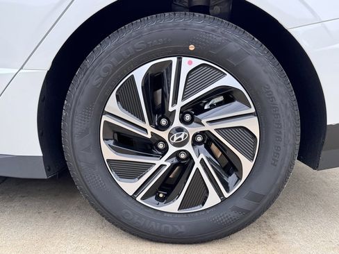 New 2026 Hyundai Sonata Blue image 22