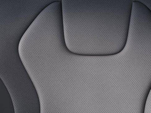 Certified 2025 Hyundai Elantra Limited FWD image 17