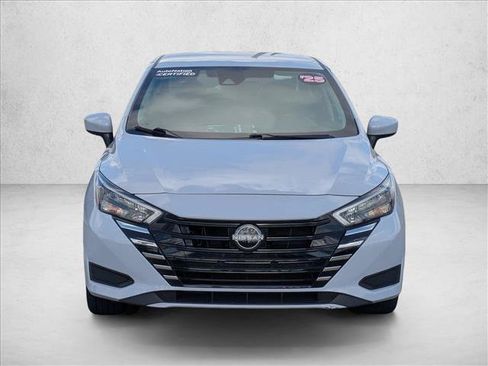 Used 2025 Nissan Versa SV FWD image 2