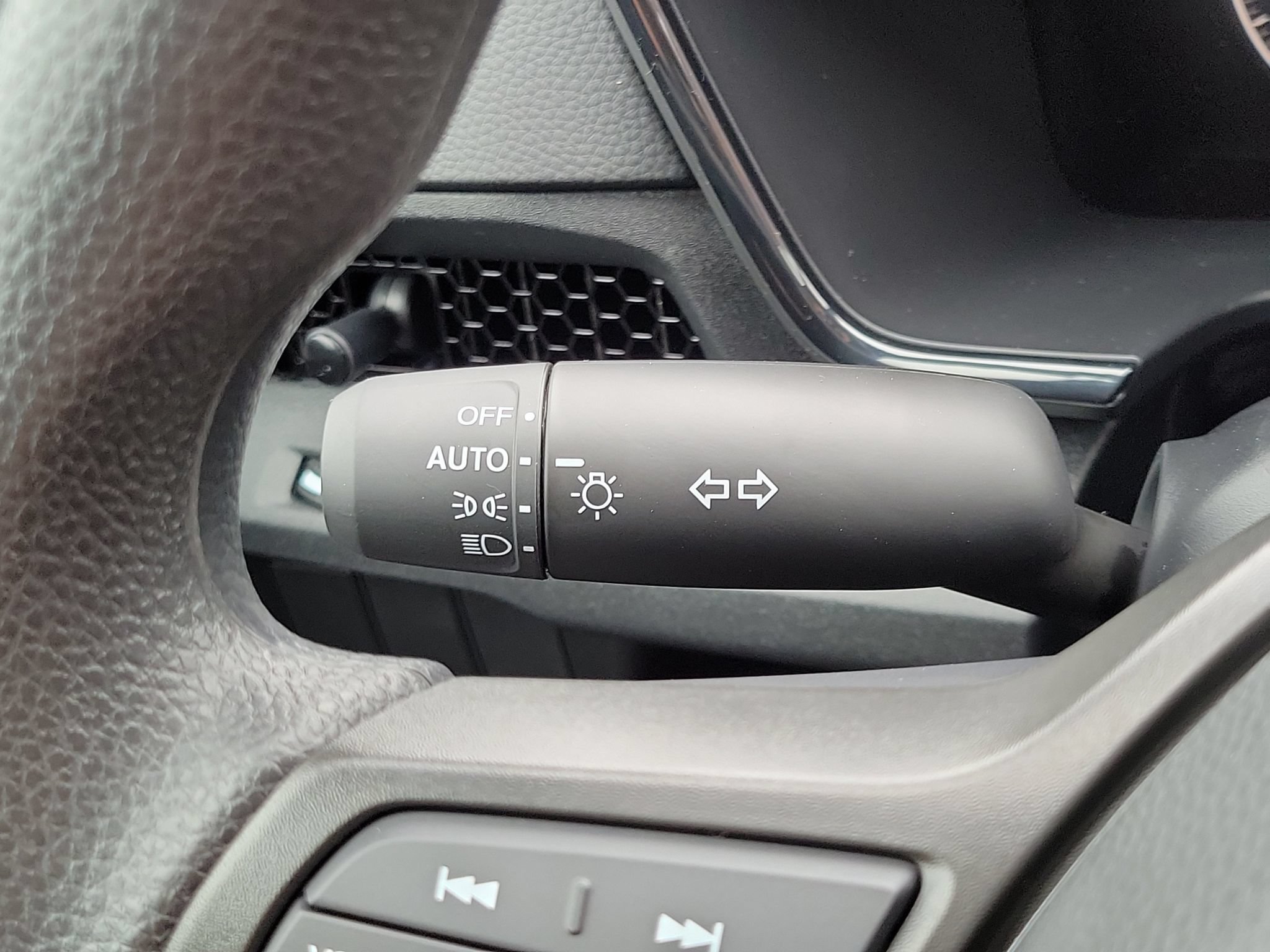 New 2026 Honda CR-V LX image 12