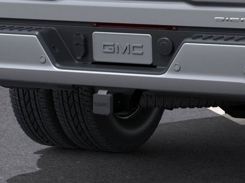 New 2026 GMC Sierra 3500 Denali w/ Denali Reserve Package image 14