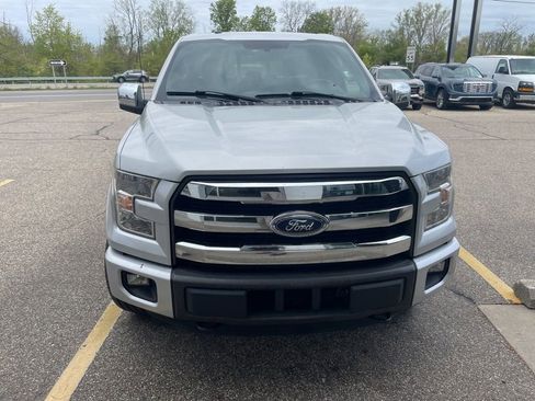 Used 2015 Ford F150 Lariat w/ Equipment Group 501A Mid AWD/4WD image 4