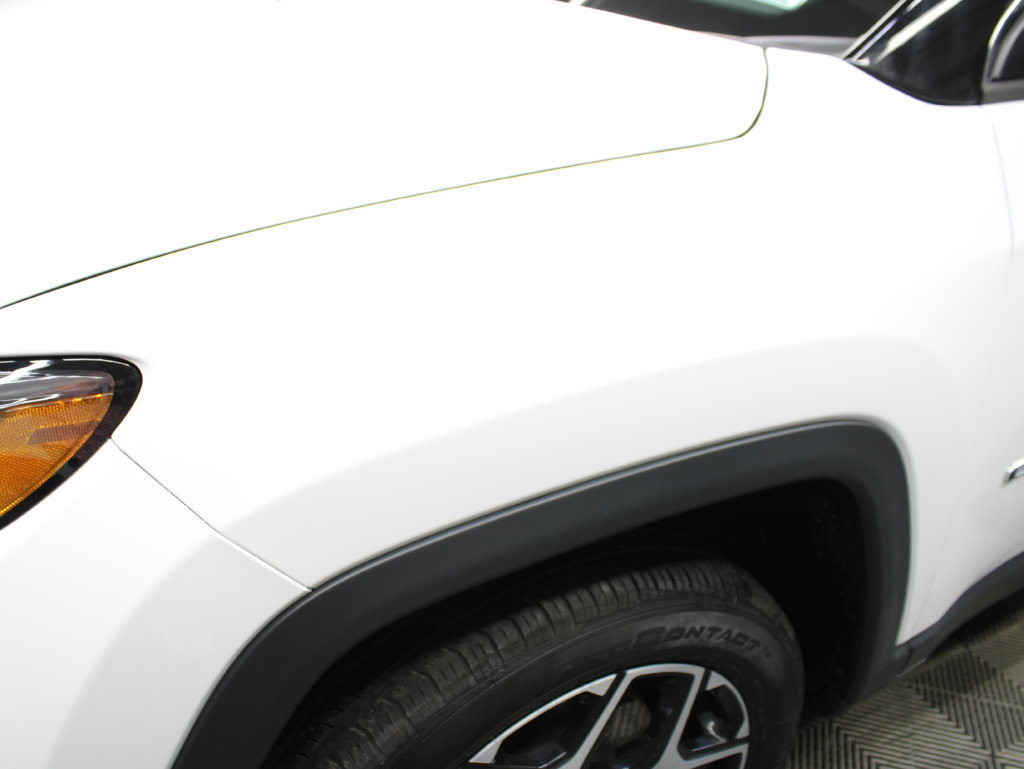 Used 2025 Jeep Compass Limited AWD/4WD image 45