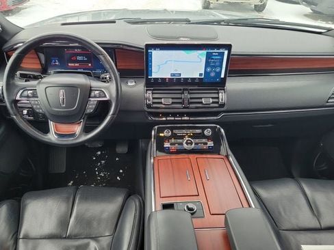 Used 2023 Lincoln Navigator Reserve AWD/4WD image 23