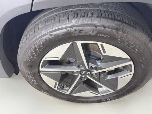 Used 2025 Hyundai Tucson SEL FWD image 11
