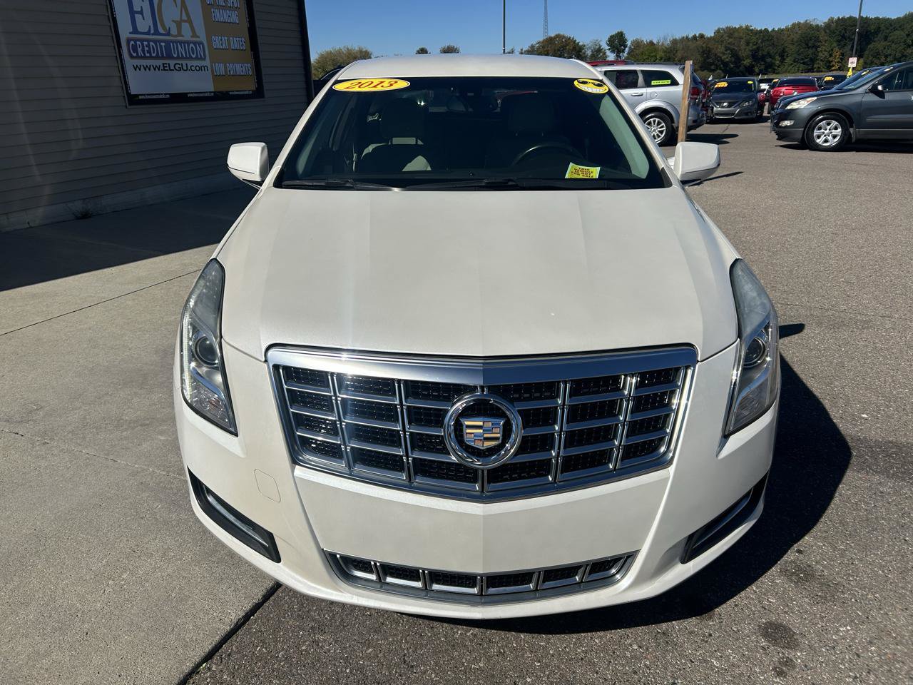 Used 2013 Cadillac XTS FWD image 2