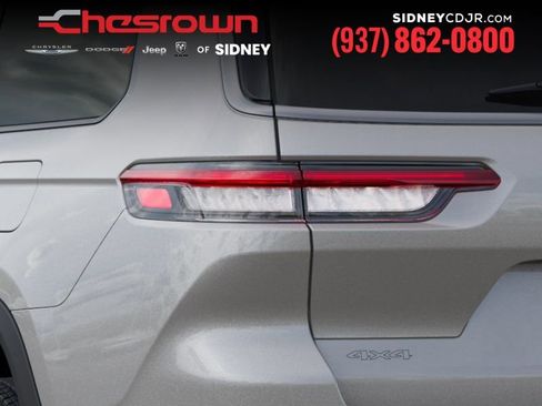 New 2026 Jeep Grand Cherokee L Limited AWD/4WD image 9