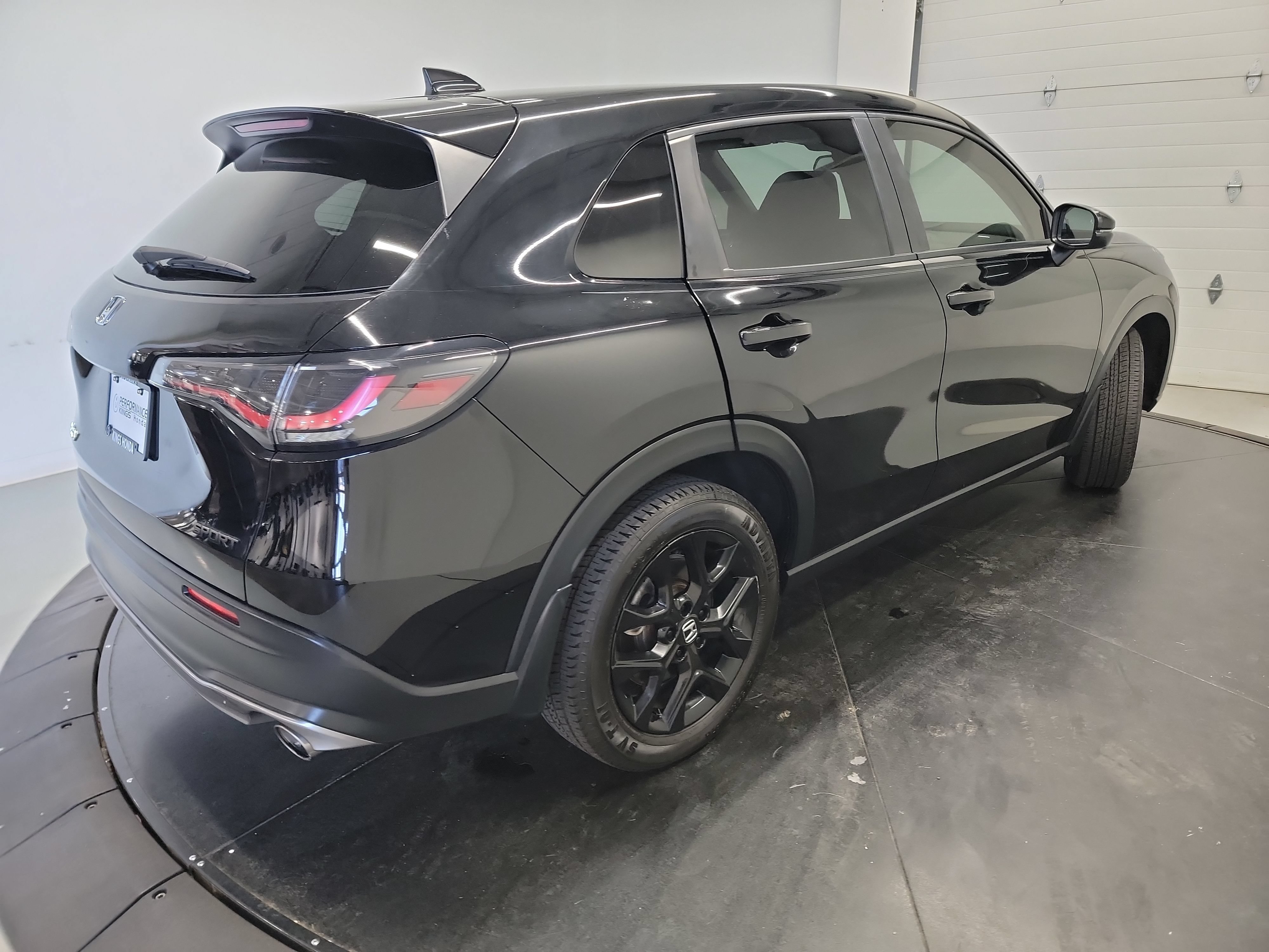 Used 2023 Honda HR-V Sport image 9