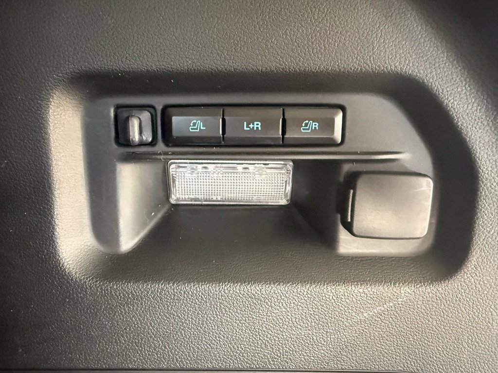 Certified 2025 Ford Explorer ST AWD/4WD image 15