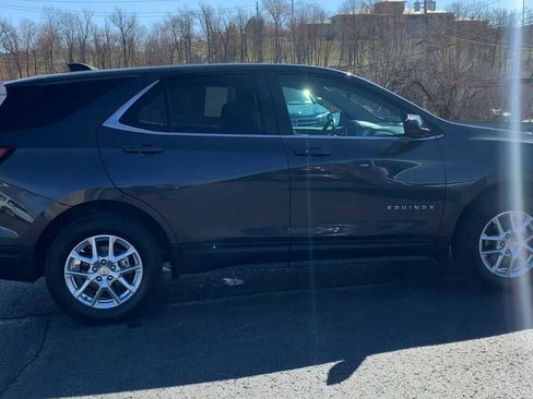 Certified 2022 Chevrolet Equinox LT image 9