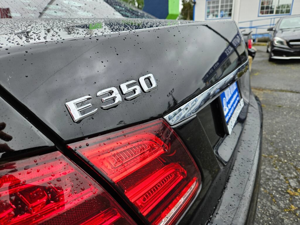 Used 2015 Mercedes-Benz E 350 Sedan w/ Premium 1 Package image 9