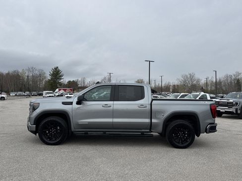 Used 2024 GMC Sierra 1500 Elevation AWD/4WD image 3