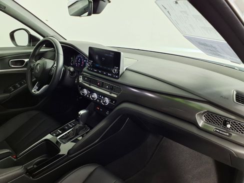 Used 2024 Acura Integra A-Spec FWD image 9