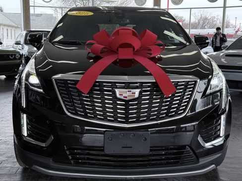 Used 2025 Cadillac XT5 Premium Luxury image 4