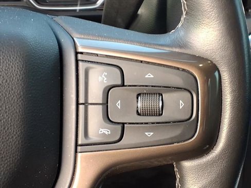 Used 2022 Chevrolet Silverado 2500 High Country w/ Z71 Off-Road Package image 13