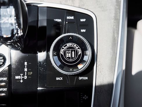 Used 2023 BMW ALPINA XB7 AWD/4WD image 78