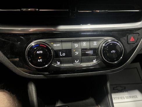 Used 2024 Buick Envista Sport Touring FWD image 15