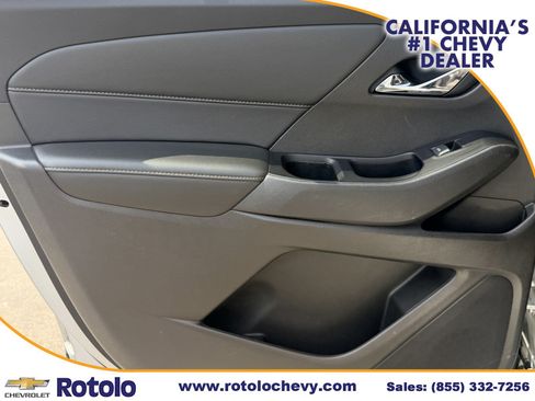 Used 2019 Chevrolet Traverse LT FWD image 17