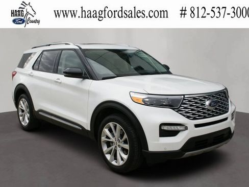 Used 2023 Ford Explorer Platinum w/ Technology Package image 1