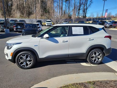 Used 2021 Kia Seltos EX image 8