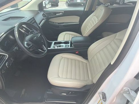 Used 2022 Ford Edge SEL w/ Convenience Package AWD/4WD image 9