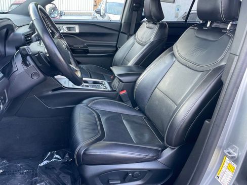 Used 2023 Ford Explorer ST w/ Equipment Group 401A AWD/4WD image 6