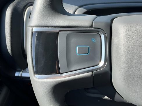 Certified 2025 Ford Expedition Active image 35