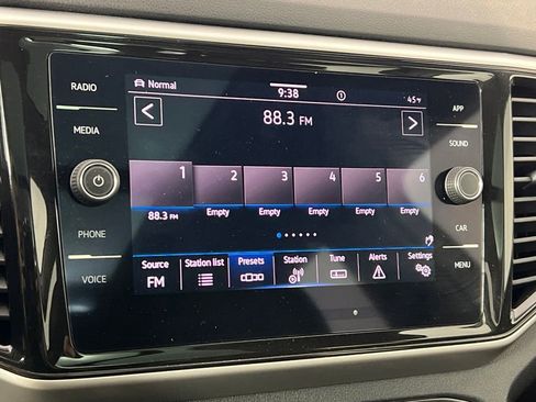 Used 2022 Volkswagen Atlas SE image 37