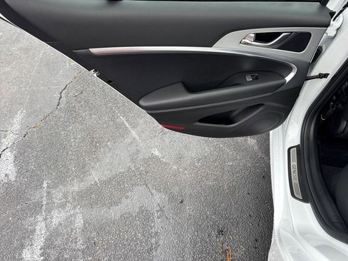 Used 2026 Genesis G70 2.5T Prestige image 21