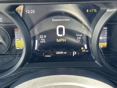 Used 2024 Jeep Wrangler Unlimited w/ Convenience Group AWD/4WD image 25