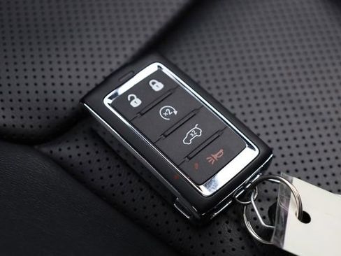 Used 2024 Jeep Grand Cherokee L Limited w/ Luxury Tech Group II image 39