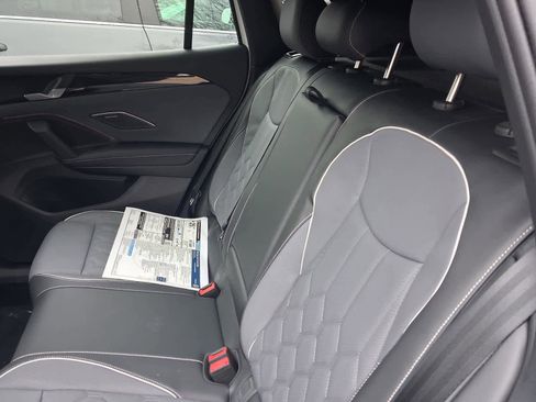 New 2026 Volkswagen Tiguan SEL R-Line AWD/4WD image 11