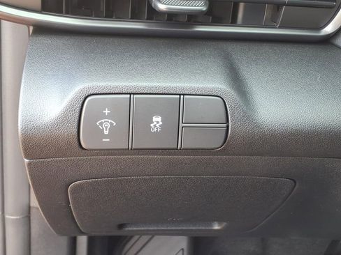 New 2026 Hyundai Elantra SEL Sport Premium FWD image 17
