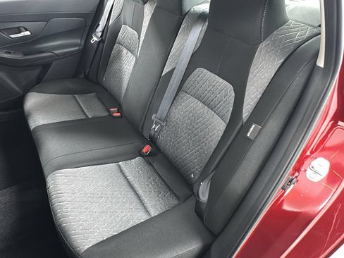 Used 2026 Nissan Sentra SV w/ SV Convenience Package FWD image 13