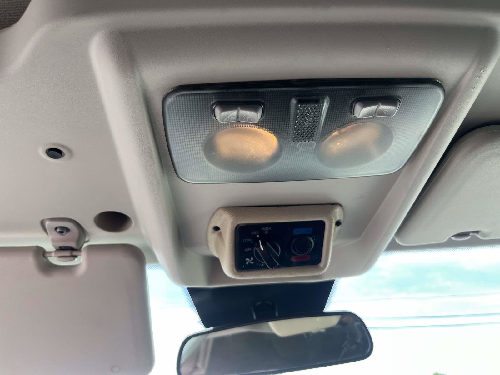 Used 2015 RAM ProMaster 2500 w/ Interior Convenience Group FWD image 18